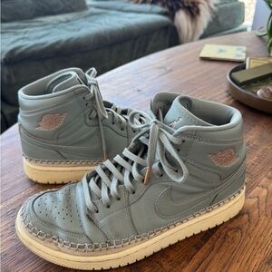 Nike Women’s Air Jordan 1 High Premium